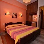 Paradise 3*