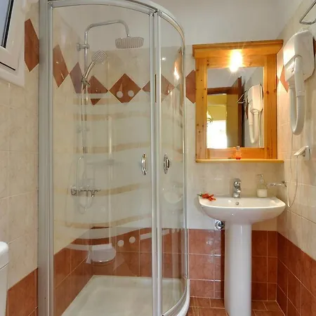 Hotel apartamentowy Paradise